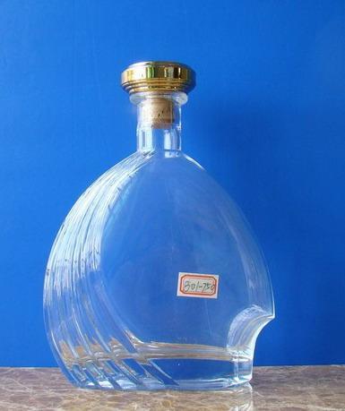 玻璃瓶开发定做洋酒瓶500毫升洋酒瓶700毫升洋酒瓶出口玻璃瓶